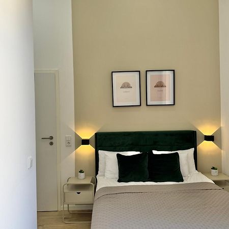 Heaven Homes - Doppelzimmer Mit Eigenem Bad Düsseldorf Zewnętrze zdjęcie